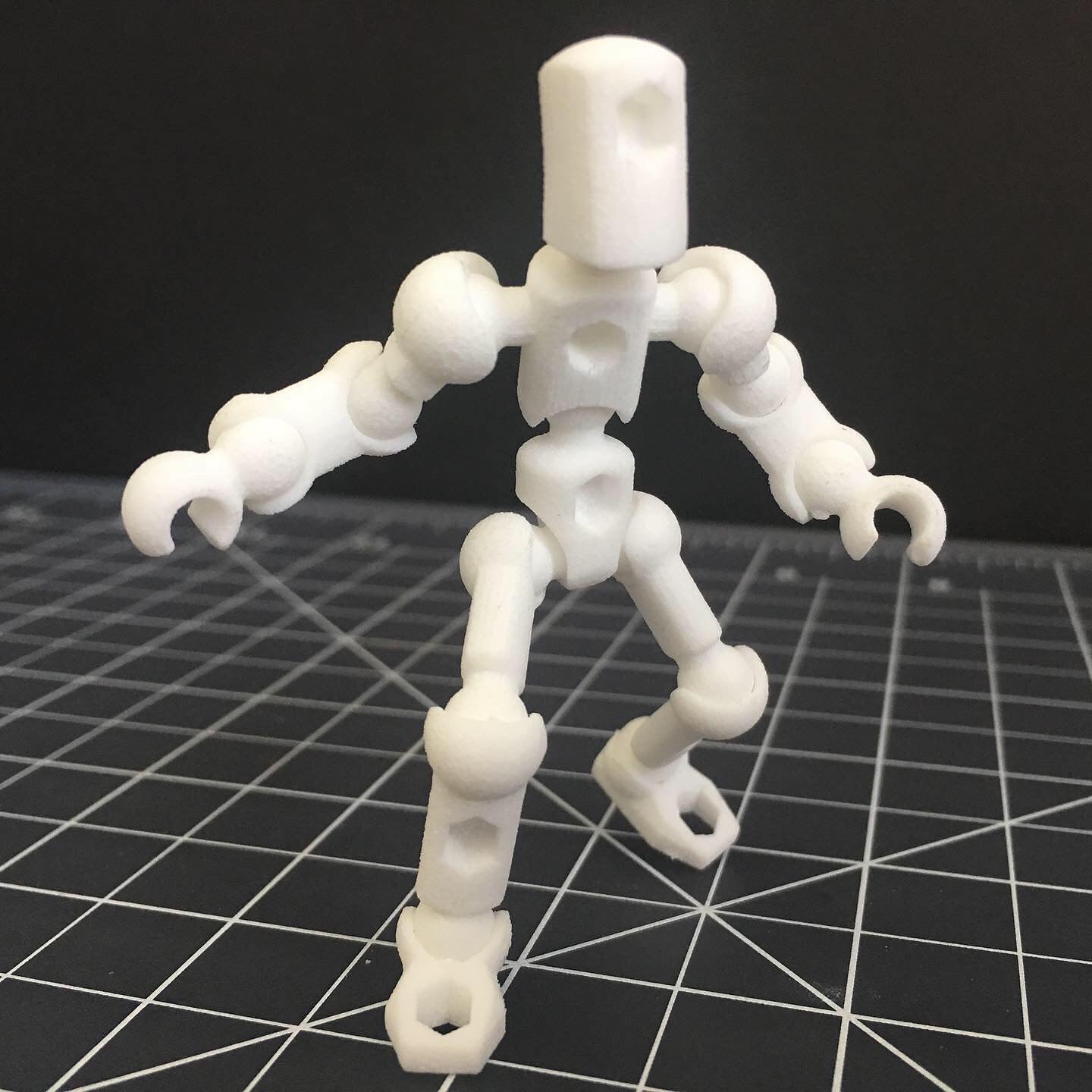 3" ModiBot Myke Minifigure system (5mm ball)