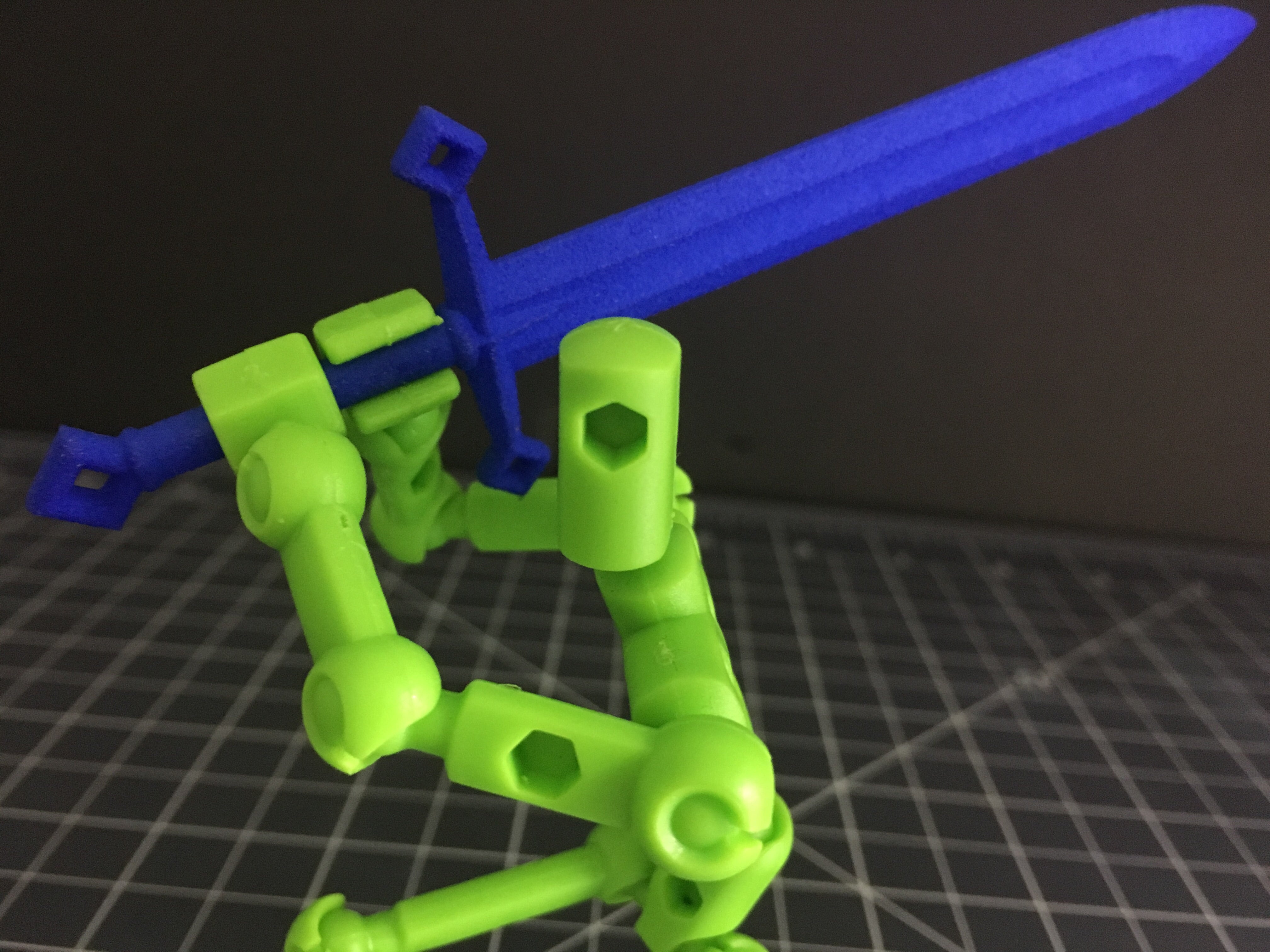 Weapons & accessories
