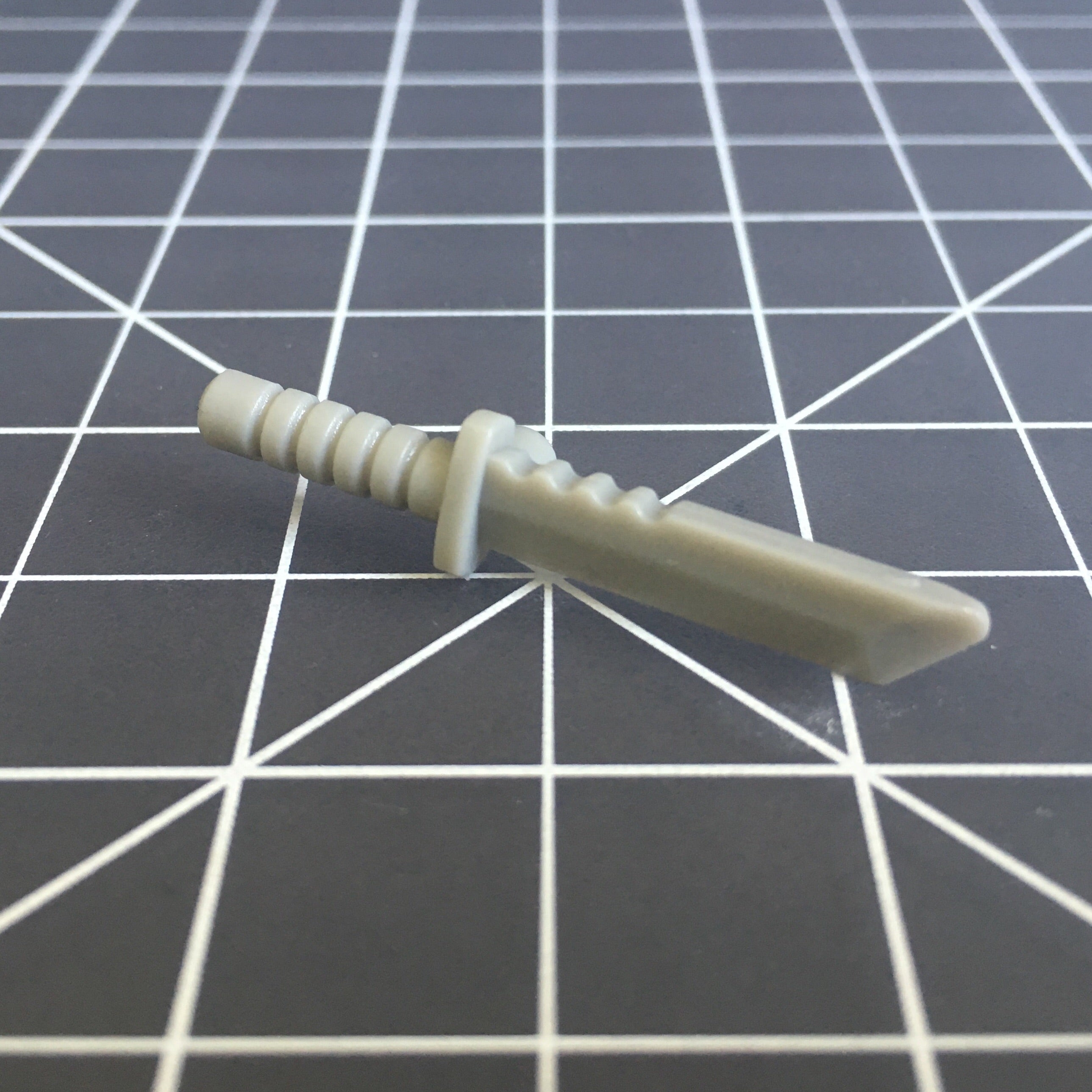 4mm grip Surivival Knife for ModiBot