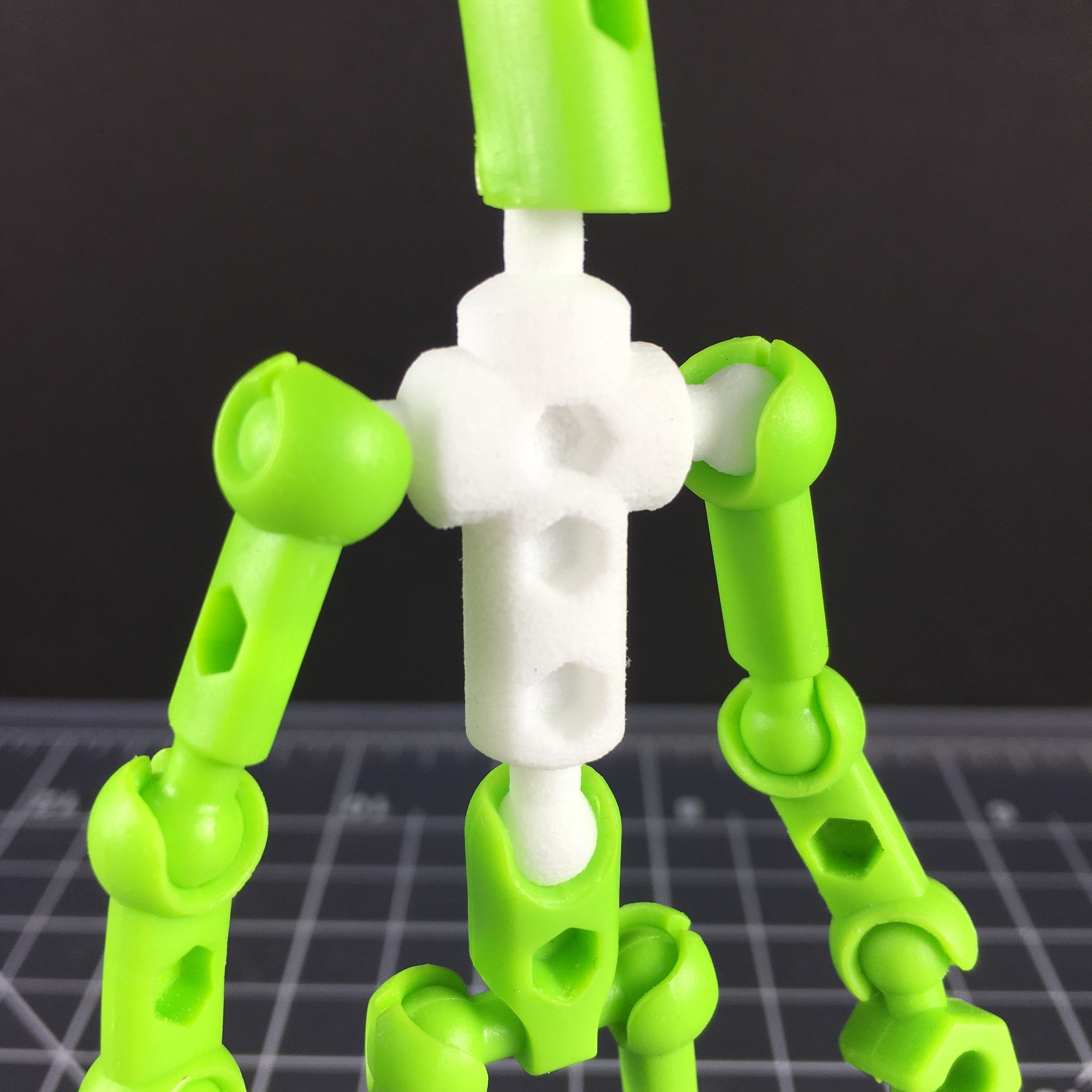 Thin torso for ModiBot