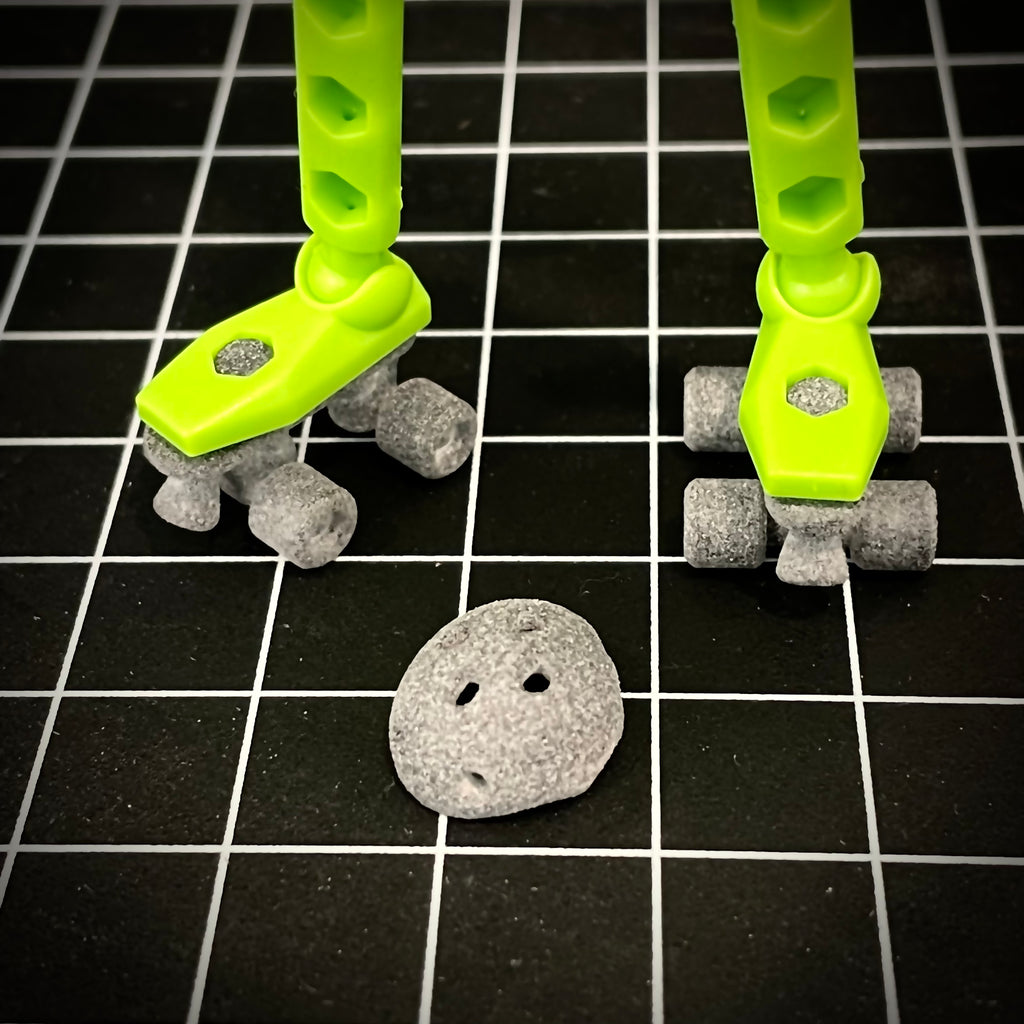 Rollerskate and helmet set for ModiBot figure kits